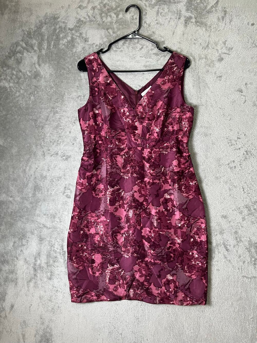 Garnet Hill 100% Silk Sheath Dress Floral Sleeveless V Neck Lined Size 8 Wedding